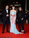 松岛菜菜子高贵亮相《稻草之盾》首映 白灵助阵