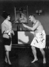 巴士银巧破豪门计