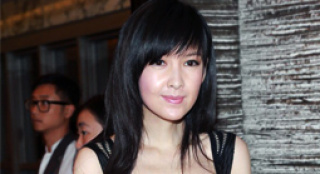 周慧敏不過(guò)問(wèn)倪震財(cái)政 宣萱待嫁減產(chǎn)演戲成興趣