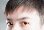 演員，作品《霸王別姬》《陰謀與愛情》《借我一個男高音》等。<strong>【<a target="_blank" href="http://d.m1905.com/space/8171880">點擊查看選手更多資料</a>】【<a target="_blank" href="http://t4.m1905.com/space/user/id/8171880">為他投票</a>】</strong>