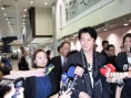 福山雅治空降臺(tái)灣人氣高 滿頭大汗微笑致影迷