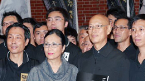众星吊唁刘家良送别一代宗师 刘德华为悼念册题字