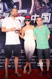 《速度与激情6》中国首映 管虎、梁静力挺站台