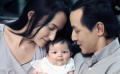 吴彦祖爱女Raven照片首度曝光 一家三口温馨满溢