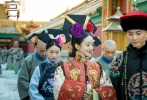 清朝康熙年間，沉香(周冬雨 飾）入宮遇到同齡的宮女琉璃（趙麗穎 飾），結(jié)為好友。然而琉璃一心想出人頭地，不惜陷害好友，而沉香則偶然與十三阿哥（陳曉 飾）相愛(ài)。