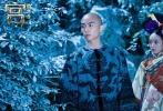 清朝康熙年間，沉香(周冬雨 飾）入宮遇到同齡的宮女琉璃（趙麗穎 飾），結(jié)為好友。然而琉璃一心想出人頭地，不惜陷害好友，而沉香則偶然與十三阿哥（陳曉 飾）相愛(ài)。
