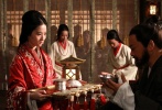 影片圍繞“殺曹”展開(kāi)，劉亦菲飾演的靈雎是從小開(kāi)始培養(yǎng)的死士，唯一目的就是殺死曹操（周潤(rùn)發(fā) 飾）。野心勃勃的伏后（伊能靜 飾）和大臣們各懷鬼胎，一出“殺死曹操”的陰謀大戲正在緊鑼密鼓的謀劃著……