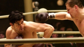 《铁拳男人》中文预告 罗素·克劳担重担勇猛挥拳