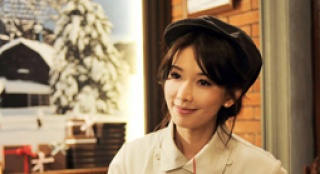 林志玲變美艷廚娘甜美誘人 演繹極致浪漫制服誘惑