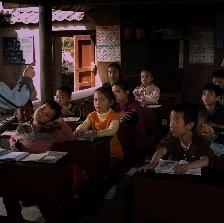 山外的彩虹