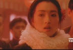 《霸王別姬》里，鞏俐扮演名妓菊仙這個(gè)剛烈潑辣的女子。