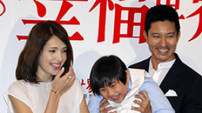 《丘比特的幸福世界》首映 立威廉处女作冲击屏幕