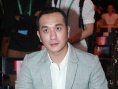 黃覺簡潔著裝亮相金雞頒獎(jiǎng)現(xiàn)場 型男味兒十足