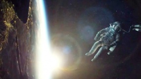《地心引力》中文制作特辑 IMAX呈现浩瀚宇宙空间