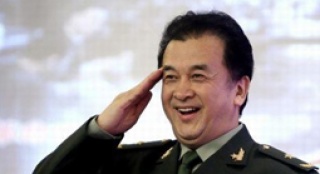 黃宏率八一廠高調(diào)亮相 三部軍事大片震撼來襲