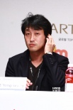 “新浪潮獎(jiǎng)”各國導(dǎo)演齊聚 作品風(fēng)格各異引關(guān)注