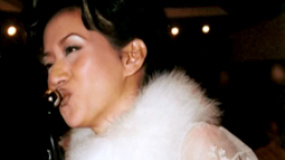 梅姐遗物全遭拍卖 曾志伟、张学友助歌迷投回奖座