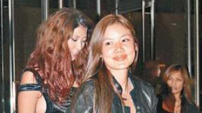 乐基儿与众模特夜店狂欢 女友人皮衣真空上阵惹眼