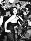 西西里女神性感回归 莫妮卡·贝鲁奇登杂志封面