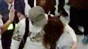 少时Jessica遭自家保安误伤 头撞栏杆一度昏厥