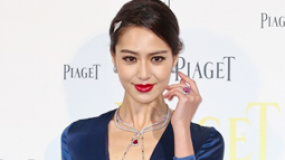 白歆惠低胸深V展露美腿火辣爆表 丁當(dāng)期待收鉆石