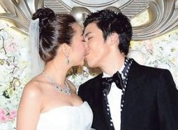 甄子丹小姨子入豪门婚宴斥巨资 被寄予希望生六子