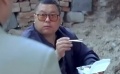 《我叫刘跃进》片段 高群书狼吞虎咽饰包工头