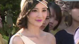 《美人邦》刘雨欣开心做“二姐” 一不小心全是伤