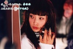 “對我來講，馮導(dǎo)的戲，不論角色大小，時(shí)間長短，只要他一句話，我就會去！”這是李冰冰談起馮小剛時(shí)斬釘截鐵說過的一句話。在沒拍《天下無賊》之前，李冰冰拍過《過年回家》、《紫蝴蝶》、《老鼠愛上貓》，無奈影片火了人卻沒火，直到《天下無賊》，讓李冰冰的美貌和演技一并受到觀眾的認(rèn)可。