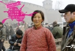 2013年接近尾聲，幾位知名的大導演都蓄勢待發(fā)。馮小剛的《私人訂制》率先上映，盡管這部影片選擇了新面孔白百何、李小璐，但是要說起正牌“馮女郎”還要數(shù)妻子徐帆莫屬。二人相識于1993年拍攝《大撒把》期間，很快就確定了關系（盡管那時馮小剛還未離婚……），在交往20年、結婚13年之中，二人共合作9次，其中徐帆8次擔任馮小剛導演影片中的第一女主角。