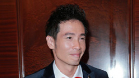 陈豪半夜陪陈茵媺喂奶 否认儿子取名“陈俊”