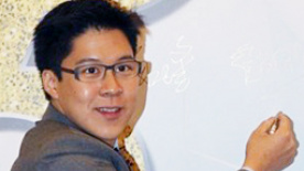 霍启刚曾扮体育记者追求郭晶晶 拒曝儿子中文名