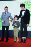 《爸爸去哪兒》定檔年初一 張亮田亮疑訂娃娃親