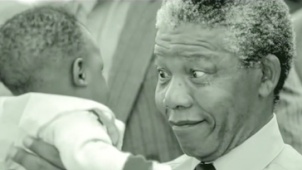 “曼德拉”曝光纪念特辑 缅怀致敬伟大黑人领袖