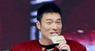 许志安下跪求婚弄哭郑秀文 继续同居未想生育问题