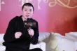 《私人订制》拜年 冯小刚：不学张艺谋忍气吞声