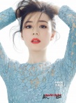 張靜初登時尚雜志封面 夢幻光影展現(xiàn)女神氣質(zhì)