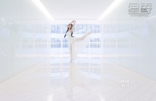 独家写真：“双面”温心 看芭蕾女神的完美进阶