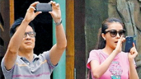 熊黛林不甘寂寞富商男友曝光 豪游新加坡包住陪玩