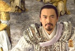 大戰(zhàn)在即玉帝神情嚴(yán)峻。