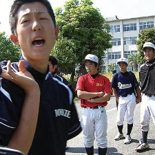 乞丐理事長 退學(xué)棒球教練再生計(jì)劃