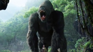 《金刚》中文预告片 野外灌木林黑猩猩称王称霸