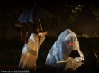楊冪寒冷雨夜拍《小時(shí)代3》 不顧孕肚奔跑追車