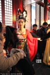 范冰冰古装造型片场照曝光 双峰醒目显美艳性感