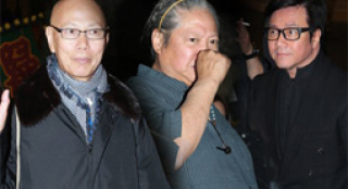 午馬公祭在香港舉行 羅家英等數(shù)十位藝人到場哀悼