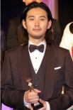 《編舟記》稱(chēng)雄日本奧斯卡 蒼井優(yōu)“獨(dú)眼”搶鏡