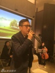 劉燁36歲生日老婆甜蜜陪伴 兒女可愛獻(xiàn)唱小燕子