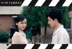 Angelababy從小在上海居住學(xué)習(xí)表演和舞蹈，在13歲時(shí)移居香港，起初她是平面模特，擔(dān)任過(guò)周杰倫演唱會(huì)的舞蹈演員，2009年拍攝《全城熱戀》被大眾所熟知，隨后baby進(jìn)軍日本還被稱為“香港女神”。其實(shí)她與黃曉明的戀情是迅速讓大家對(duì)baby感興趣的原因，近期公開戀情的她更是人氣爆棚。