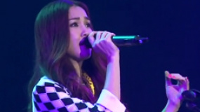 辣妈女神谢安琪降临 自曝见到黄大炜起鸡皮疙瘩