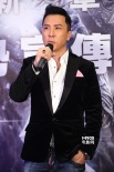 《冰封》發(fā)預(yù)告 王寶強(qiáng)變美國(guó)隊(duì)長(zhǎng)與甄子丹互毆